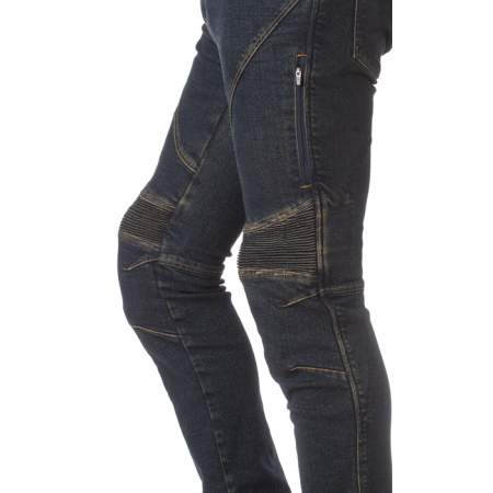 PANTALÓN VAQUERO MODELO RAINERS...